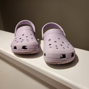 GIRLS CROCS EUC!!